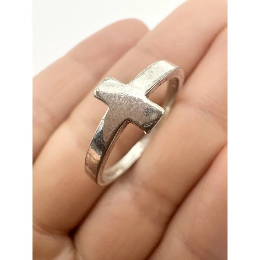 925 Sterling Silver He Is Love Cross Ring Religious Size 8